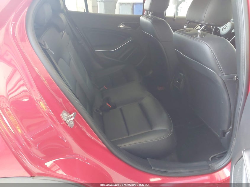 2020 Mercedes-benz Gla-klasse VIN W1NTG4EB1LU031029 IAAI salvage auction — WATER/FLOOD, Clear (Virginia), sold $5,350 on 2026-07-17 (photo 8)