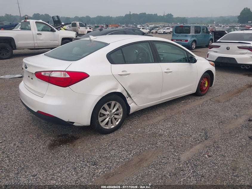 2015 Kia Forte VIN KNAFX4A68F5385123 IAAI salvage auction — RIGHT REAR, Salvage - Greater Than 75% (Maryland), sold $950 on 2026-07-24 (photo 4)