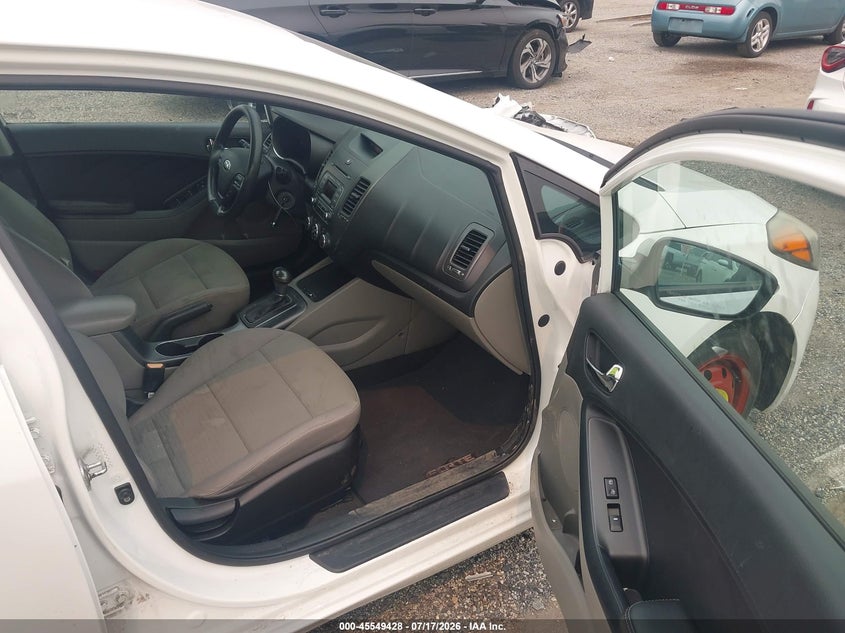 2015 Kia Forte VIN KNAFX4A68F5385123 IAAI salvage auction — RIGHT REAR, Salvage - Greater Than 75% (Maryland), sold $950 on 2026-07-24 (photo 5)