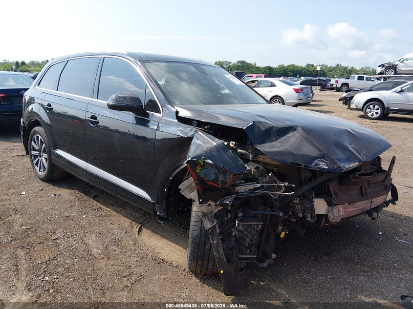 2017 Audi Q7 VIN WA1VAAF71HD052832 IAAI salvage auction — FRONT END, Salvage (Ohio), sold $25 on 2026-07-15 (photo 1)