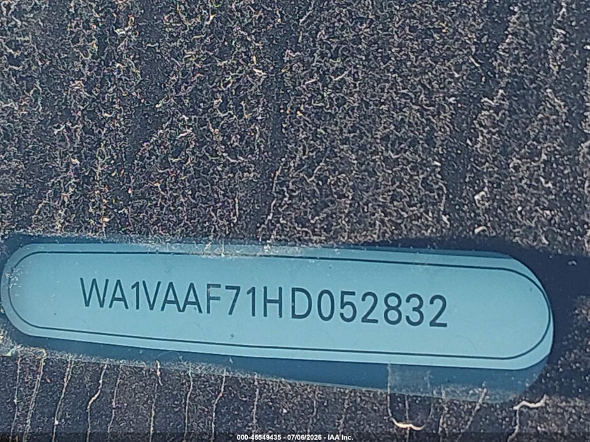 2017 Audi Q7 VIN WA1VAAF71HD052832 IAAI salvage auction — FRONT END, Salvage (Ohio), sold $25 on 2026-07-15 (photo 9)