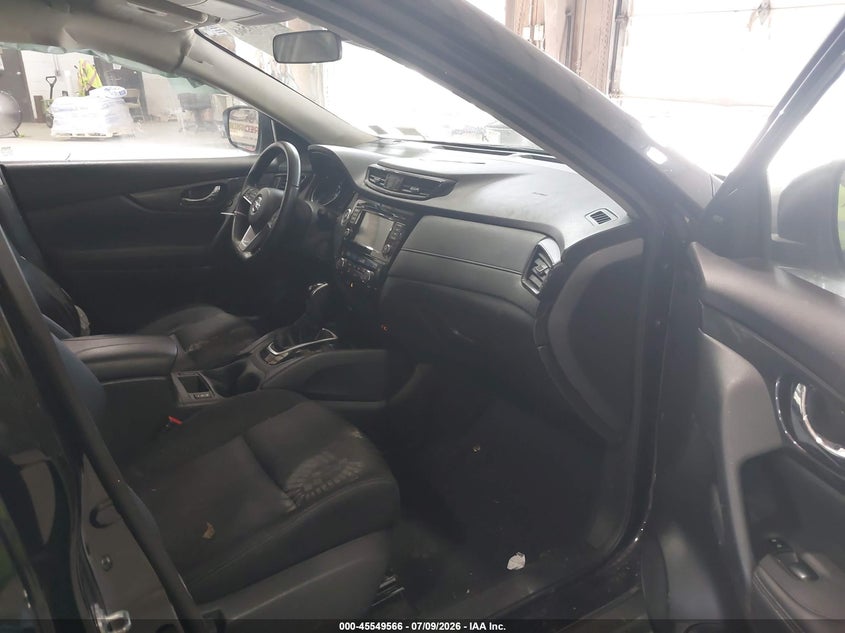 2019 Nissan Rogue VIN KNMAT2MV6KP533509 IAAI salvage auction — REAR END, Salvage Title, sold $425 on 2026-07-22 (photo 5)