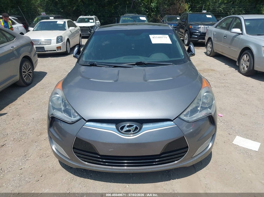 2013 Hyundai Veloster VIN KMHTC6AD1DU146359 IAAI salvage auction — NORMAL WEAR, Clear (Indiana), sold $25 on 2026-07-29 (photo 6)
