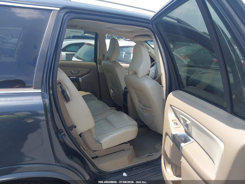2012 Volvo Xc90 VIN YV4952CZXC1612538 IAAI salvage auction — RIGHT FRONT, Salvage Title, sold $400 on 2026-08-17 (photo 8)