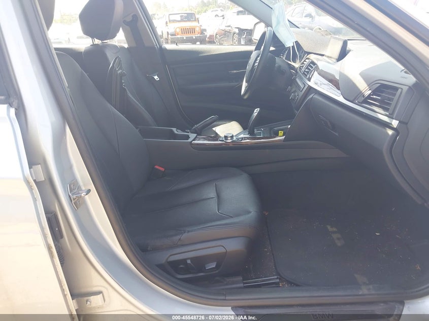 2013 BMW 3er VIN WBA3A9G52DN236784 IAAI salvage auction — RIGHT SIDE, Salvage (Pennsylvania), sold $2,850 on 2026-07-17 (photo 5)