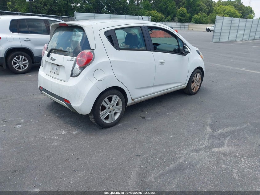 2015 Chevrolet Spark VIN KL8CD6S92FC716348 IAAI salvage auction — NORMAL WEAR, Clear (Georgia), sold $625 on 2026-07-29 (photo 4)