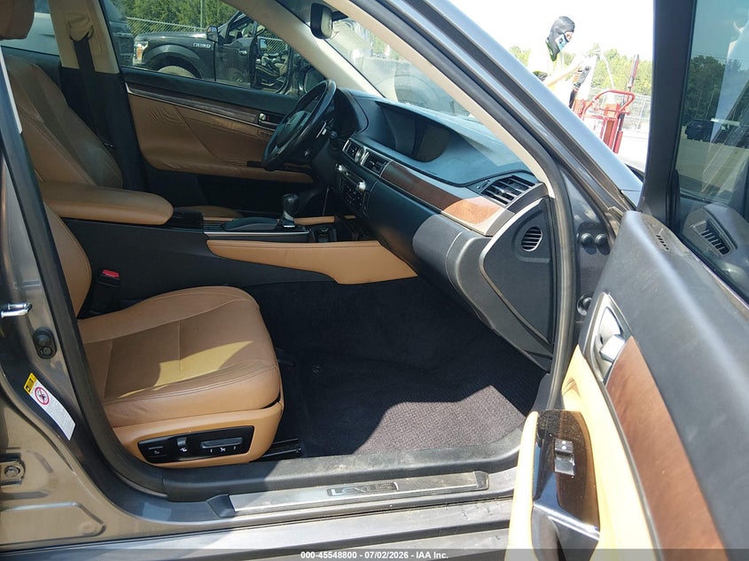 2013 Lexus Gs VIN JTHBE1BL0D5000790 IAAI salvage auction — RIGHT SIDE, Salvage (North Carolina), sold $75 on 2026-07-29 (photo 5)