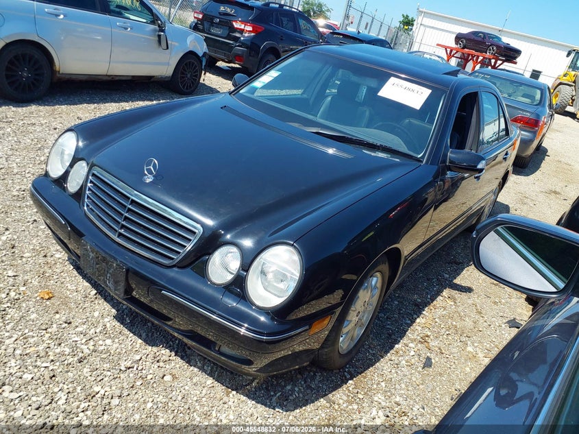 2000 Mercedes-benz E-class VIN WDBJF65J7YB087482 IAAI salvage auction — NORMAL WEAR, Clear (Illinois), sold $1,300 on 2026-07-15 (photo 2)