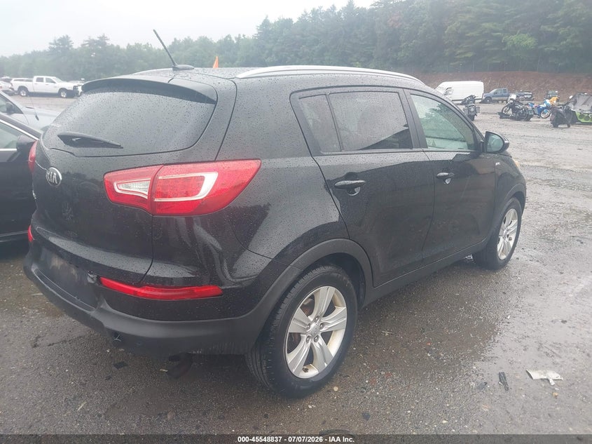 2013 Kia Sportage VIN KNDPBCA21D7359350 IAAI salvage auction — UNKNOWN, Clear (Massachusetts), sold $1,450 on 2026-07-09 (photo 4)