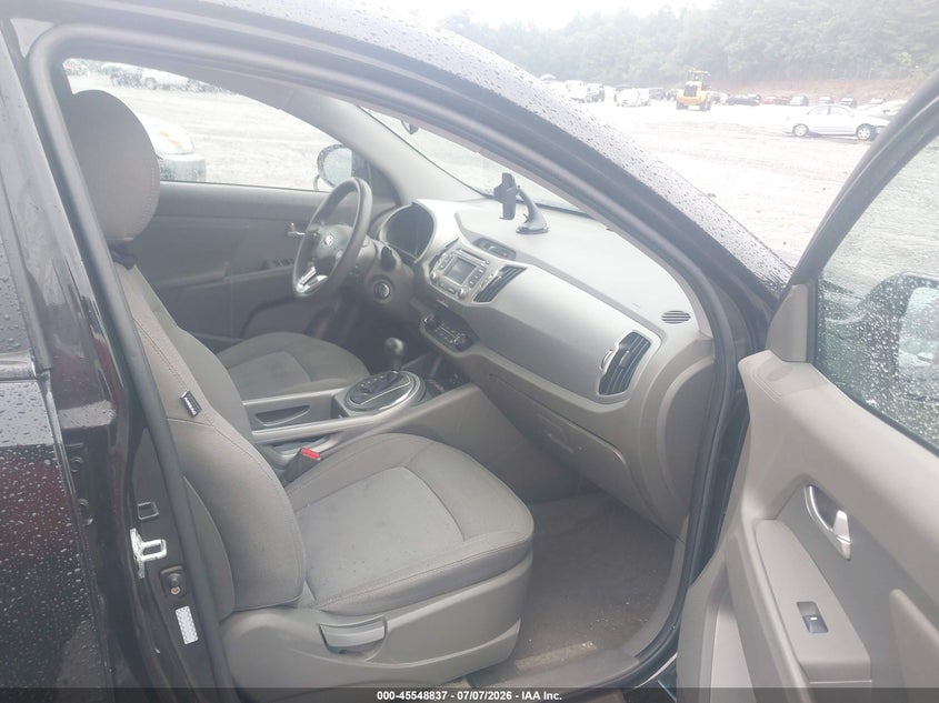 2013 Kia Sportage VIN KNDPBCA21D7359350 IAAI salvage auction — UNKNOWN, Clear (Massachusetts), sold $1,450 on 2026-07-09 (photo 5)