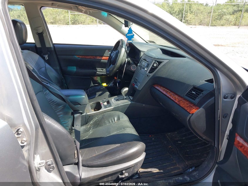 2010 Subaru LEGACY VIN 4S3BMDK64A2240325 IAAI salvage auction — SIDE, Salvage (Pennsylvania), sold $200 on 2026-07-22 (photo 5)