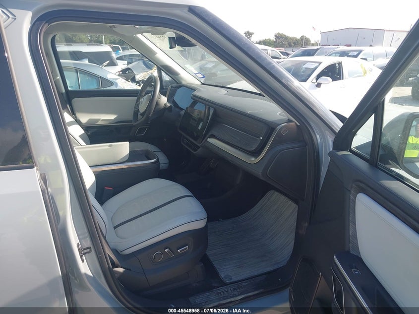 2022 Rivian R1t VIN 7FCTGAAA4NN015823 IAAI salvage auction — FRONT END, Original (Texas), sold $12,900 on 2026-08-02 (photo 5)
