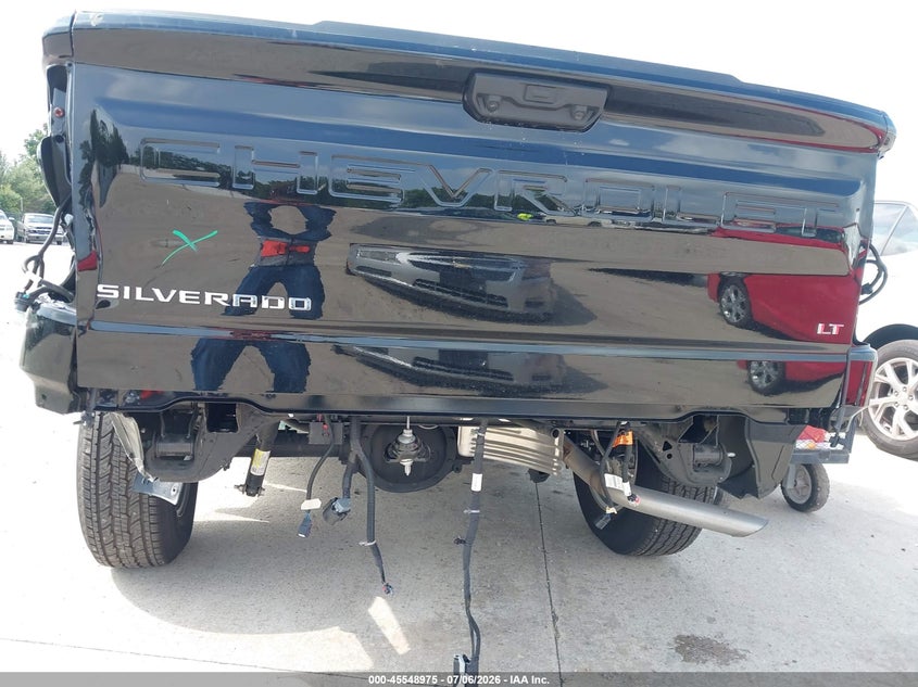 2026 Chevrolet Silverado VIN 2GCUKDED5T1193348 IAAI salvage auction — REAR END, Salvage Title, sold $22,900 on 2026-07-09 (photo 6)