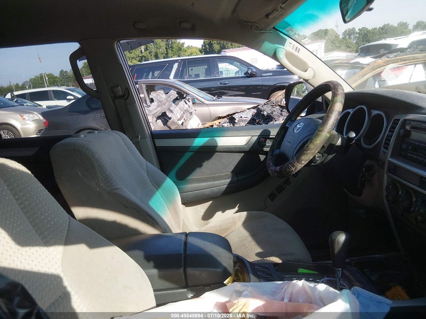 2004 Toyota 4runner VIN JTEZU14R448010348 IAAI salvage auction — NORMAL WEAR, Clear-Dealer Only (North Carolina), sold $1,950 on 2026-07-29 (photo 5)