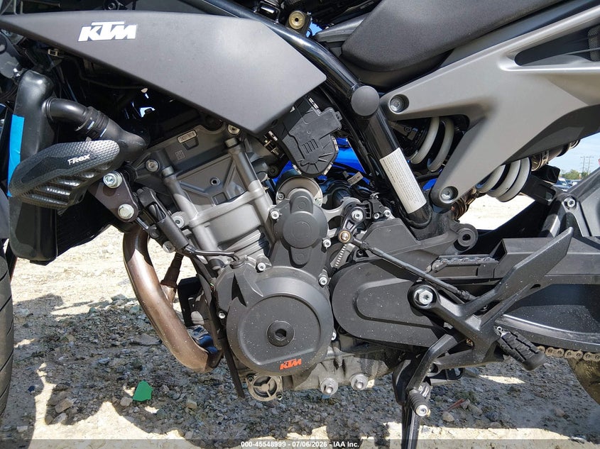 2024 Ktm 790 adventure VIN LCETU7401RH715601 IAAI salvage auction — FRONT END, Certificate Of Destruction (Florida), sold $50 on 2026-07-21 (photo 9)