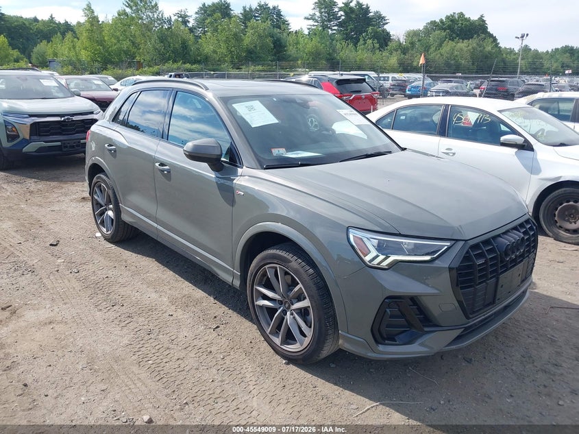2022 Audi Q3 VIN WA1EECF39N1052877 — IAAI salvage auction photo