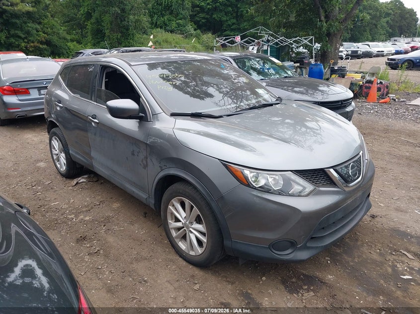 2018 Nissan Rogue VIN JN1BJ1CR5JW251877 IAAI salvage auction — REAR END, Salvage Title, sold $3,000 on 2026-07-28 (photo 1)