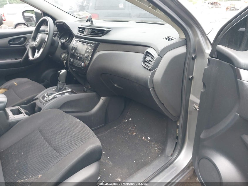 2018 Nissan Rogue VIN JN1BJ1CR5JW251877 IAAI salvage auction — REAR END, Salvage Title, sold $3,000 on 2026-07-28 (photo 5)