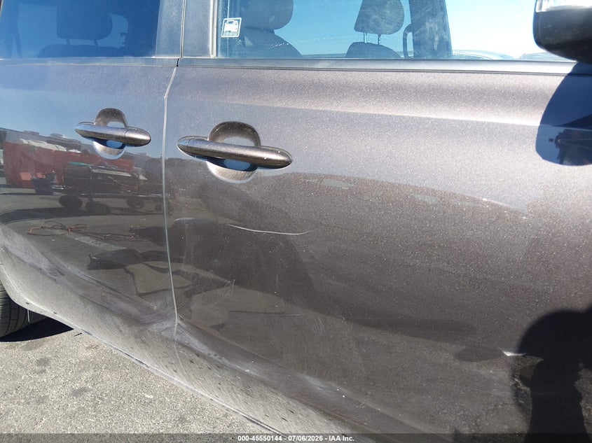 2016 Kia SEDONA VIN KNDMB5C10G6178673 IAAI salvage auction — NORMAL WEAR, Salvage Title, sold $600 on 2026-07-24 (photo 6)