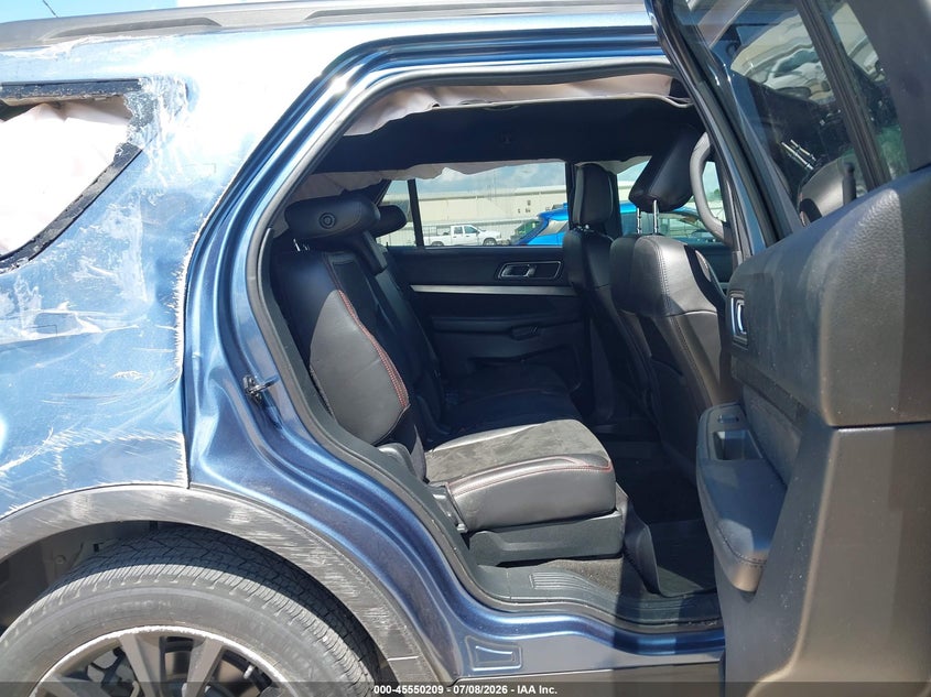 2018 Ford Explorer VIN 1FM5K7D82JGB17205 IAAI salvage auction — LEFT & RIGHT, Salvage (Texas), sold $1,950 on 2026-07-23 (photo 8)