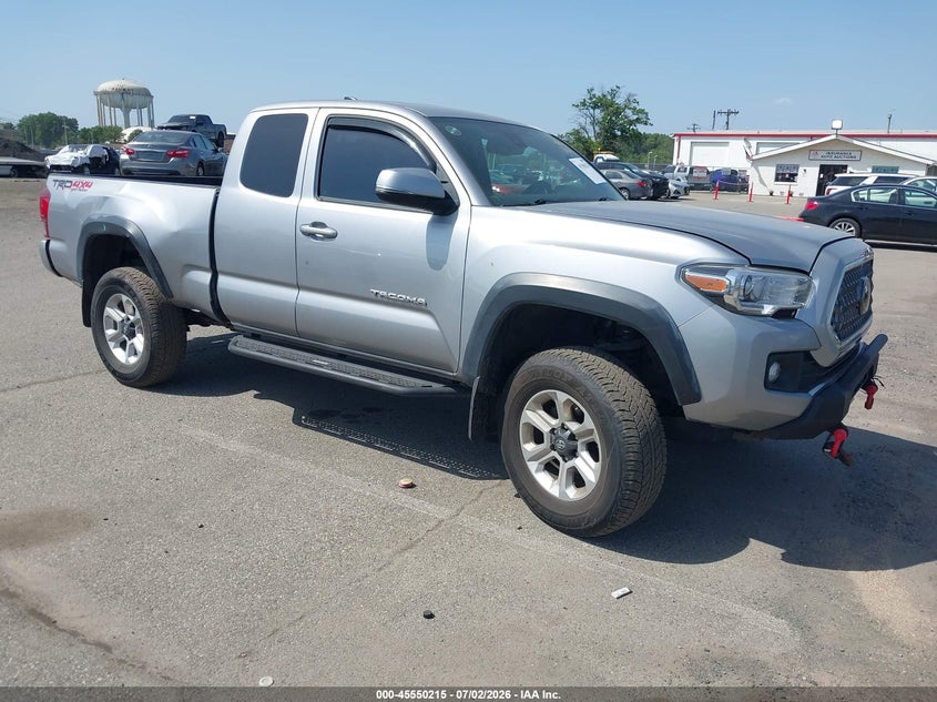 2019 Toyota Tacoma VIN 5TFSZ5AN4KX211704 IAAI salvage auction — SIDE, Junk (New Jersey), sold $8,300 on 2026-07-20 (photo 1)
