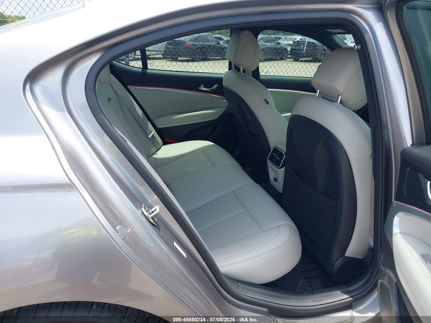 2025 Genesis G70 VIN KMTG34SC7SU148793 IAAI salvage auction — WATER/FLOOD, Salvage Title, sold $13,500 on 2026-09-08 (photo 8)
