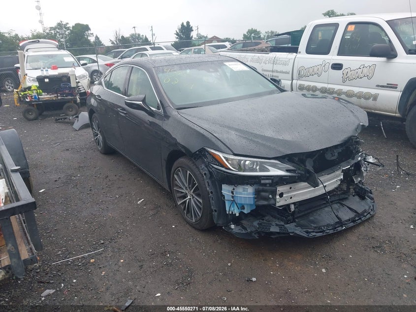 2024 Lexus ES VIN 58ADA1C17RU052518 — IAAI salvage auction photo