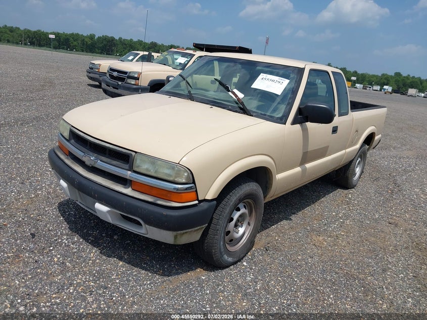 2003 Chevrolet S-10 VIN 1GCDT19X538241816 IAAI salvage auction — UNKNOWN, Clear (Maryland), sold $3,000 on 2026-07-08 (photo 2)