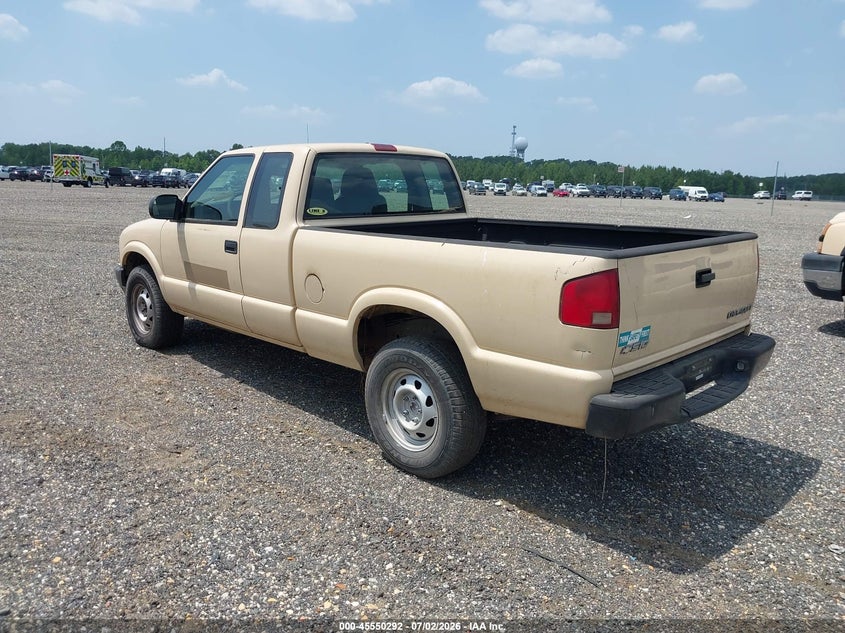 2003 Chevrolet S-10 VIN 1GCDT19X538241816 IAAI salvage auction — UNKNOWN, Clear (Maryland), sold $3,000 on 2026-07-08 (photo 3)