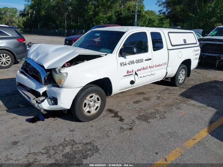 2014 Toyota Tacoma VIN 5TFTX4CNXEX043900 IAAI salvage auction — FRONT END, Rebuildable (Florida), sold $4,050 on 2026-07-20 (photo 2)