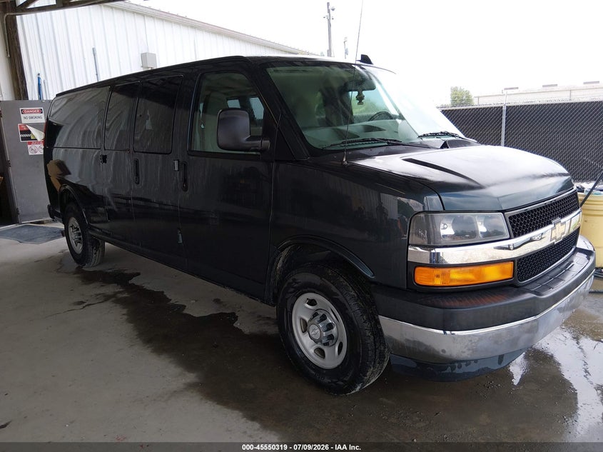 2017 Chevrolet Express 3500 VIN 1GAZGPFG1H1249101 — IAAI salvage auction photo