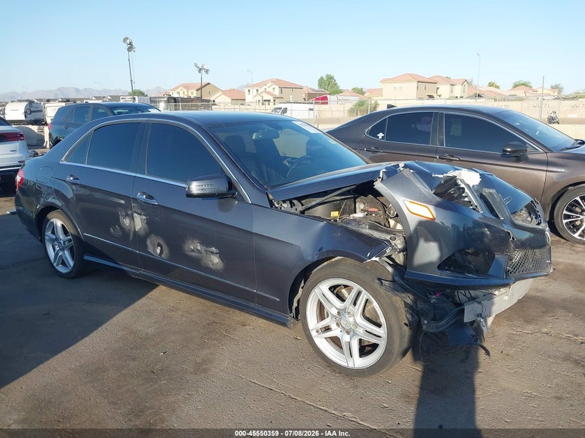 2013 Mercedes-benz E-klasse VIN WDDHF5KB4DA668788 IAAI salvage auction — RIGHT FRONT, Wait Title, sold $475 on 2026-10-03 (photo 1)