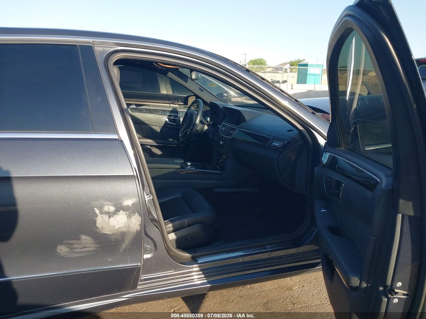 2013 Mercedes-benz E-klasse VIN WDDHF5KB4DA668788 IAAI salvage auction — RIGHT FRONT, Wait Title, sold $475 on 2026-10-03 (photo 5)