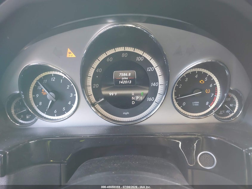 2013 Mercedes-benz E-klasse VIN WDDHF5KB4DA668788 IAAI salvage auction — RIGHT FRONT, Wait Title, sold $475 on 2026-10-03 (photo 7)