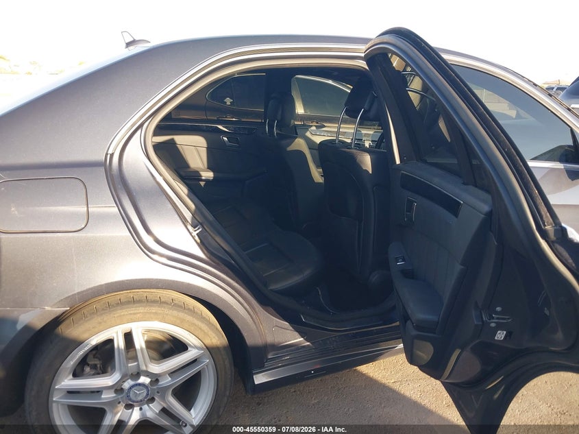 2013 Mercedes-benz E-klasse VIN WDDHF5KB4DA668788 IAAI salvage auction — RIGHT FRONT, Wait Title, sold $475 on 2026-10-03 (photo 8)