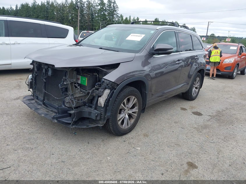 2015 Toyota Highlander VIN 5TDJKRFH5FS211734 IAAI salvage auction — FRONT END, Bill Of Sale (Washington), sold $6,900 on 2026-07-29 (photo 2)