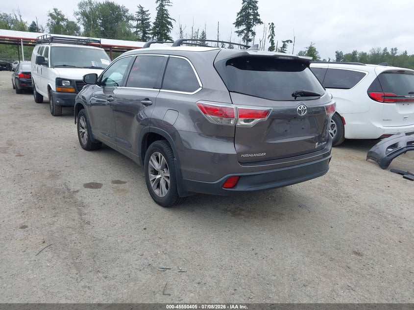 2015 Toyota Highlander VIN 5TDJKRFH5FS211734 IAAI salvage auction — FRONT END, Bill Of Sale (Washington), sold $6,900 on 2026-07-29 (photo 3)
