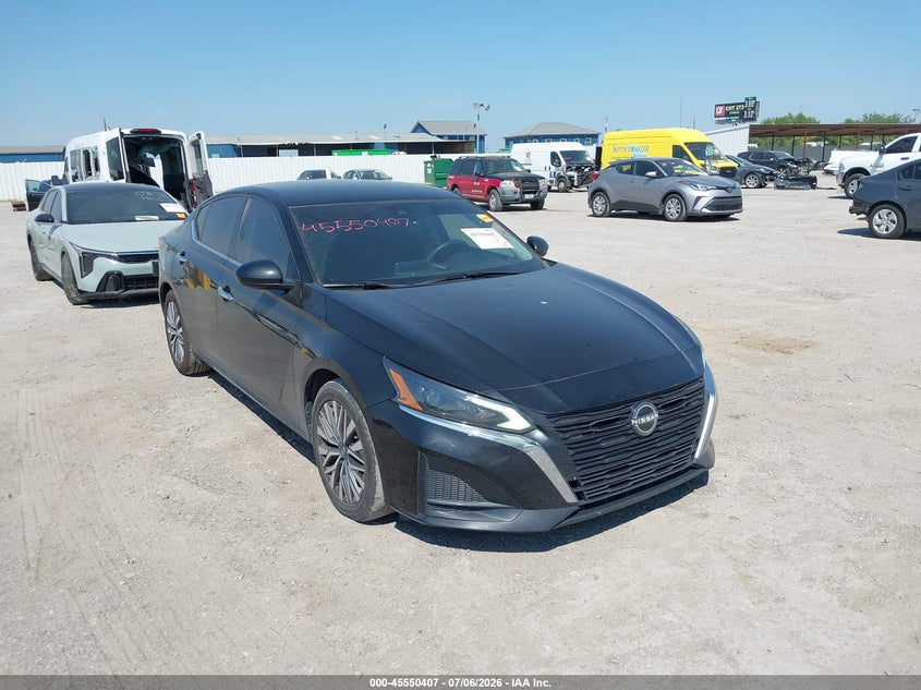 2023 Nissan Altima VIN 1N4BL4DV6PN339040 — IAAI salvage auction photo