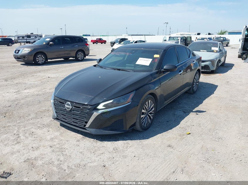 2023 Nissan Altima VIN 1N4BL4DV6PN339040 IAAI salvage auction — HAIL, Original (Texas), sold $8,100 on 2026-09-04 (photo 2)