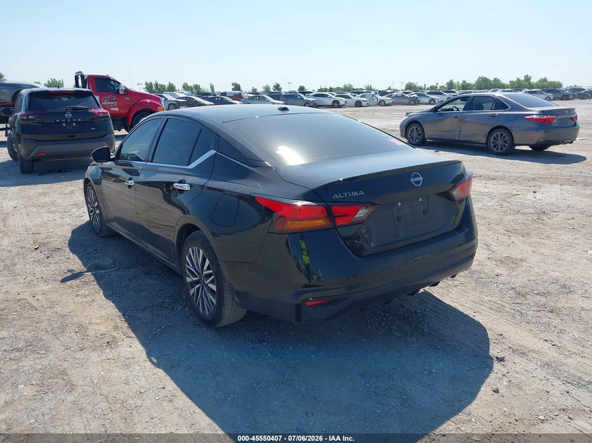 2023 Nissan Altima VIN 1N4BL4DV6PN339040 IAAI salvage auction — HAIL, Original (Texas), sold $8,100 on 2026-09-04 (photo 3)