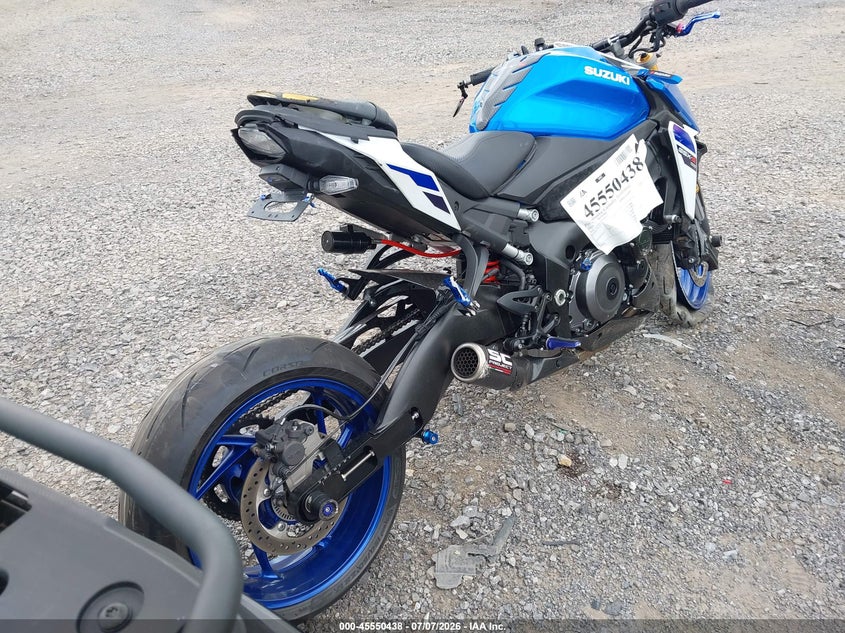 2024 Suzuki Gsx-s VIN JS1EK11B7R7100147 IAAI salvage auction — FRONT END, Mv-907A (New York), sold $825 on 2026-07-28 (photo 4)
