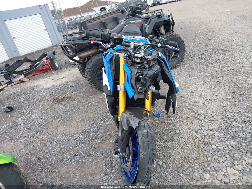 2024 Suzuki Gsx-s VIN JS1EK11B7R7100147 IAAI salvage auction — FRONT END, Mv-907A (New York), sold $825 on 2026-07-28 (photo 5)