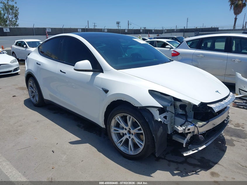 2021 Tesla Model y VIN 5YJYGAEE9MF259165 IAAI salvage auction — FRONT END, Salvage Title, sold $8,800 on 2026-07-17 (photo 1)