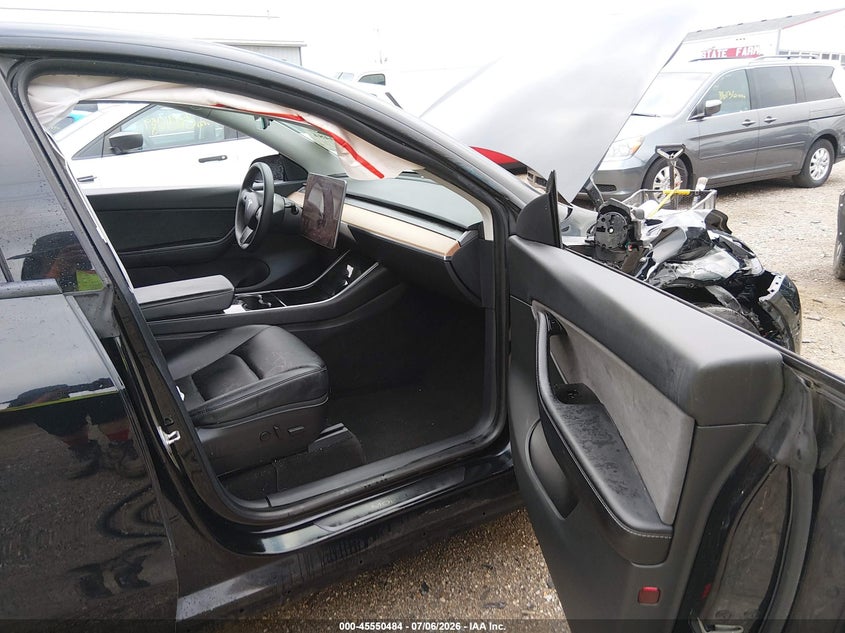 2020 Tesla Model y VIN 5YJYGDEE6LF012461 IAAI salvage auction — RIGHT SIDE, Salvage (Indiana), sold $6,800 on 2026-08-28 (photo 5)