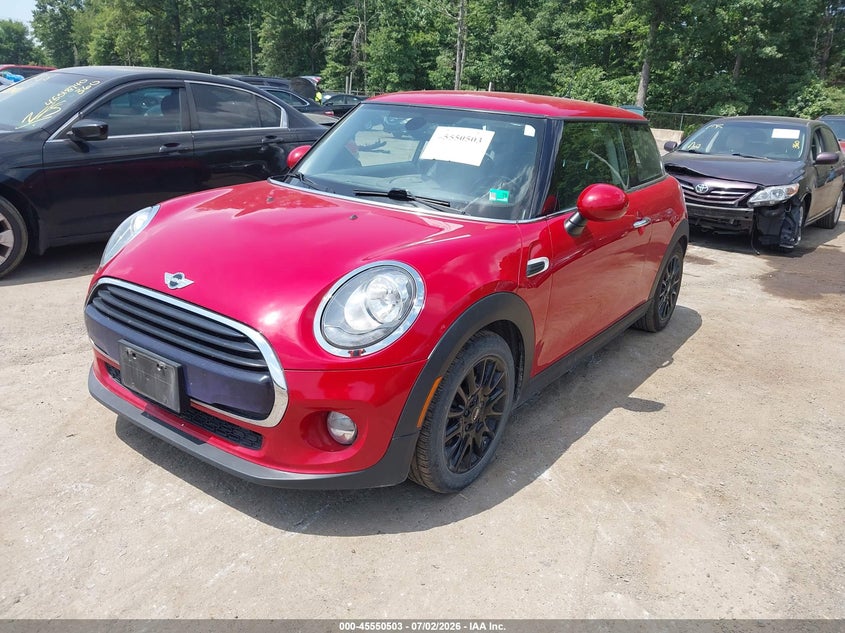 2018 Mini Hardtop VIN WMWXP5C57J3C65173 IAAI salvage auction — NORMAL WEAR, Clear (Virginia), sold $675 on 2026-07-29 (photo 2)