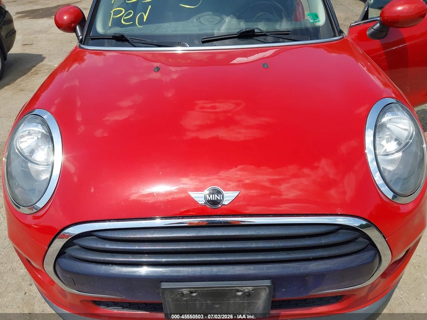 2018 Mini Hardtop VIN WMWXP5C57J3C65173 IAAI salvage auction — NORMAL WEAR, Clear (Virginia), sold $675 on 2026-07-29 (photo 6)