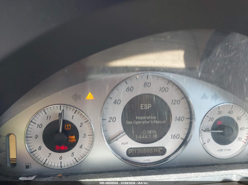 2008 Mercedes-benz E-class VIN WDBUF87X28B257693 IAAI salvage auction — FRONT & REAR, Original (Ohio), sold $1,200 on 2026-07-08 (photo 7)