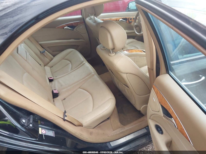 2008 Mercedes-benz E-class VIN WDBUF87X28B257693 IAAI salvage auction — FRONT & REAR, Original (Ohio), sold $1,200 on 2026-07-08 (photo 8)