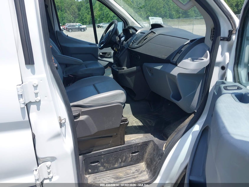 2018 Ford Transit 150 VIN 1FTYE1ZM1JKB09458 IAAI salvage auction — NORMAL WEAR, Sf97 (Maryland), sold $18,250 on 2026-08-18 (photo 5)
