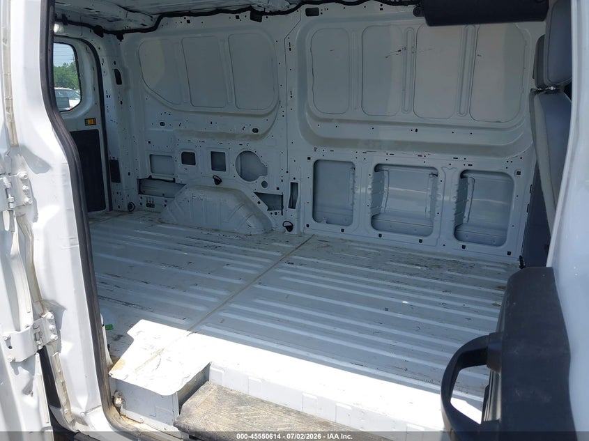2018 Ford Transit 150 VIN 1FTYE1ZM1JKB09458 IAAI salvage auction — NORMAL WEAR, Sf97 (Maryland), sold $18,250 on 2026-08-18 (photo 8)